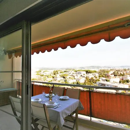 France - Ref12ls Apartment